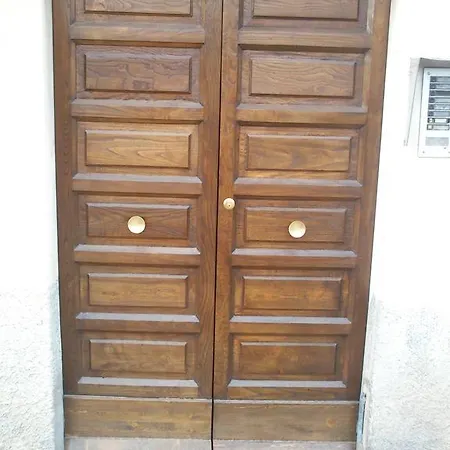 Manara Apartment